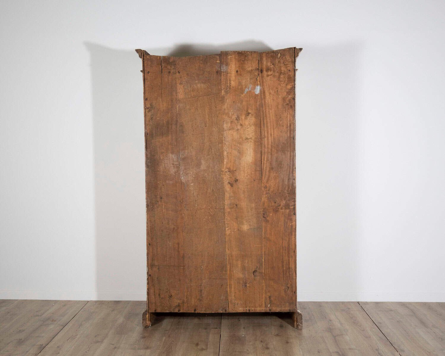 Italian Late 18th Century Neoclassical Painted Fir Wardrobe with Oval Festoon Motifs and Original Hardware - JAA