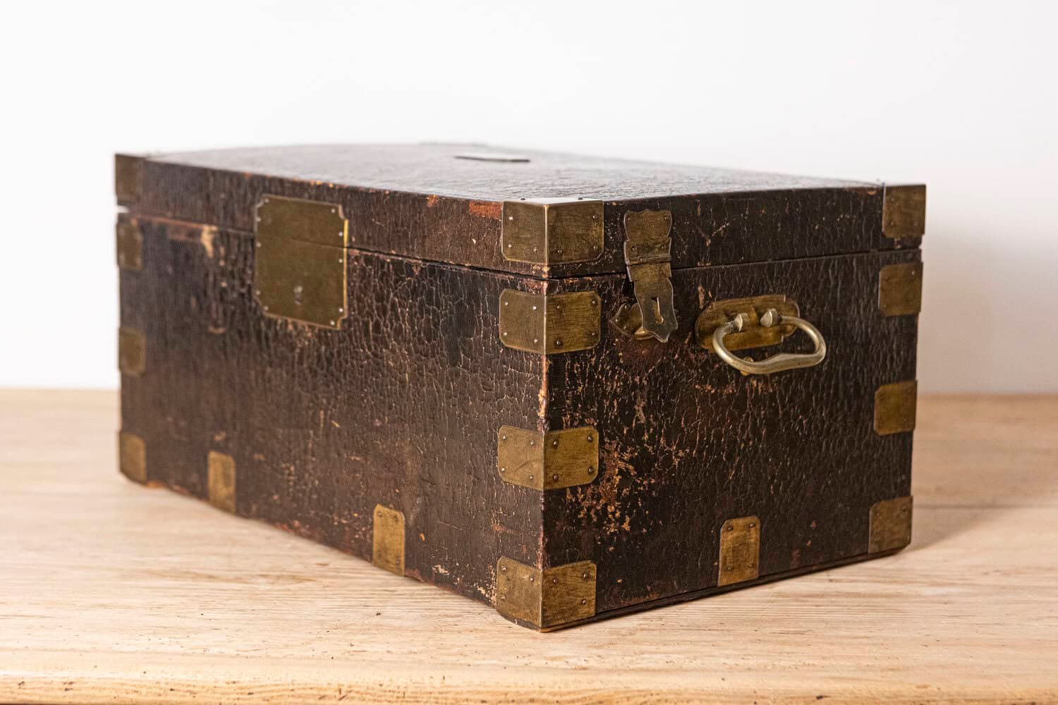 French 19th Century Maison Gellée et Gainier Leather and Brass Decorative Box - JAA