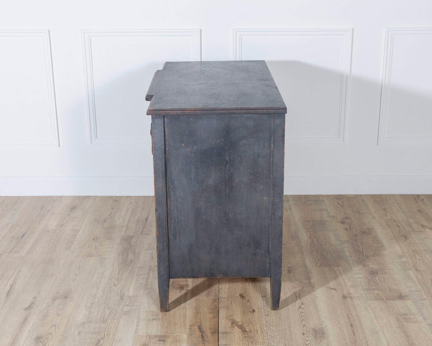 Gustavian Style Chest of Drawers in Black with Brass Hardware and Carved Details - JAA