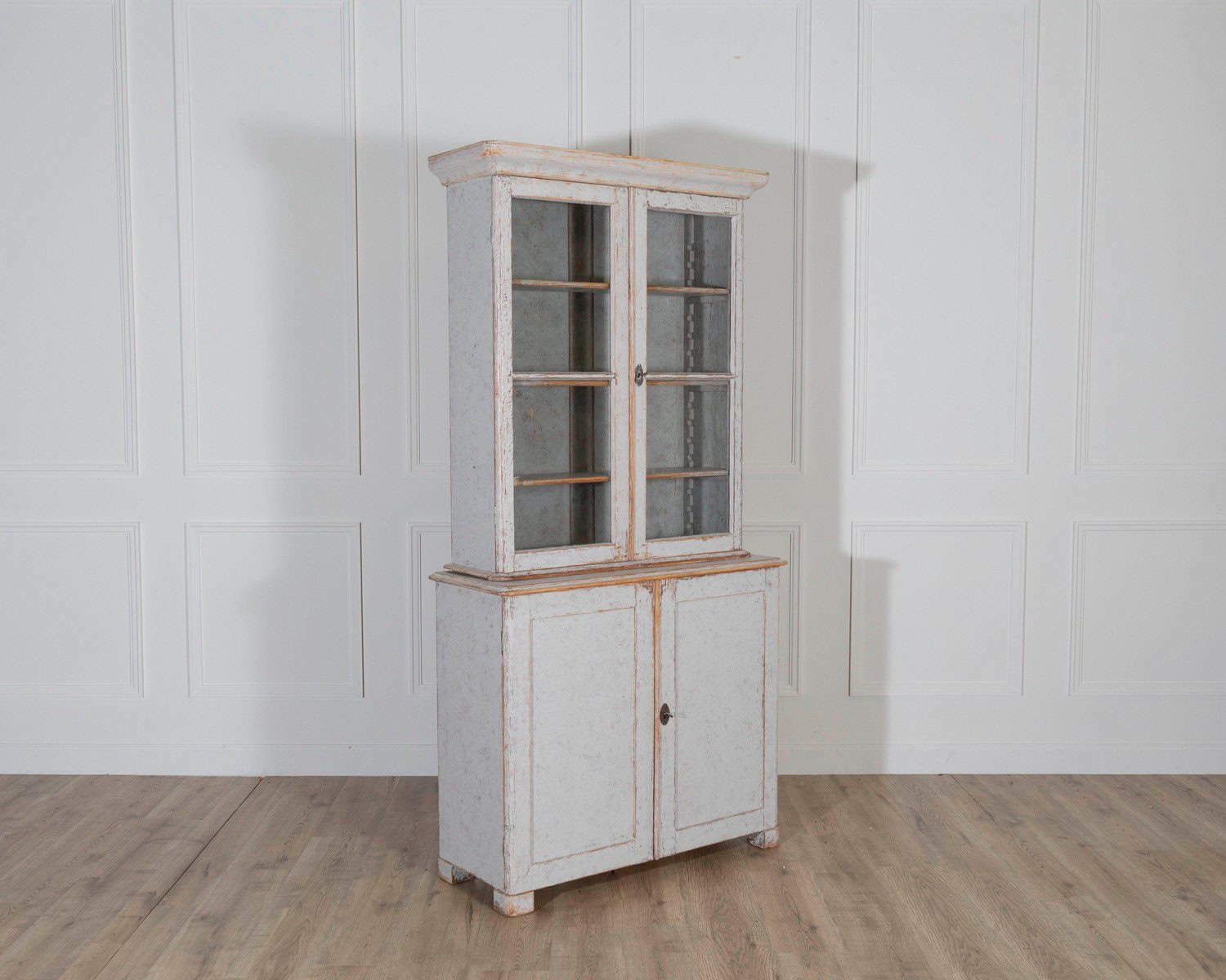 Swedish Late 19th Century Painted Bookcase with Glass Doors - JAA