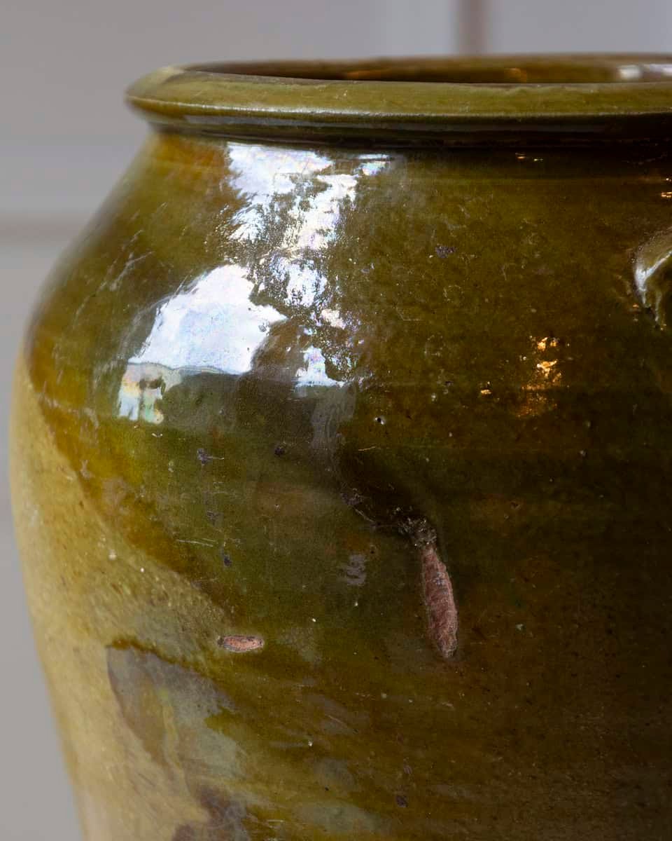 Spanish 19th Century Terracotta Jar with Green Glaze and Handles - JAA
