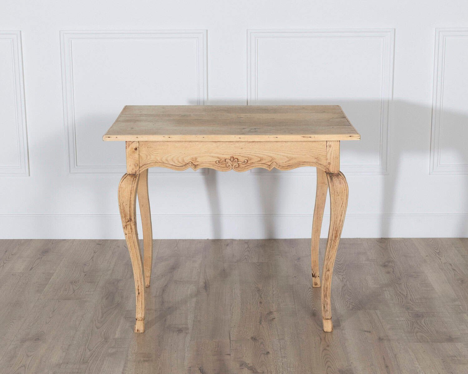 Louis XV Style Writing Table in Natural Oak, 19th Century - JAA