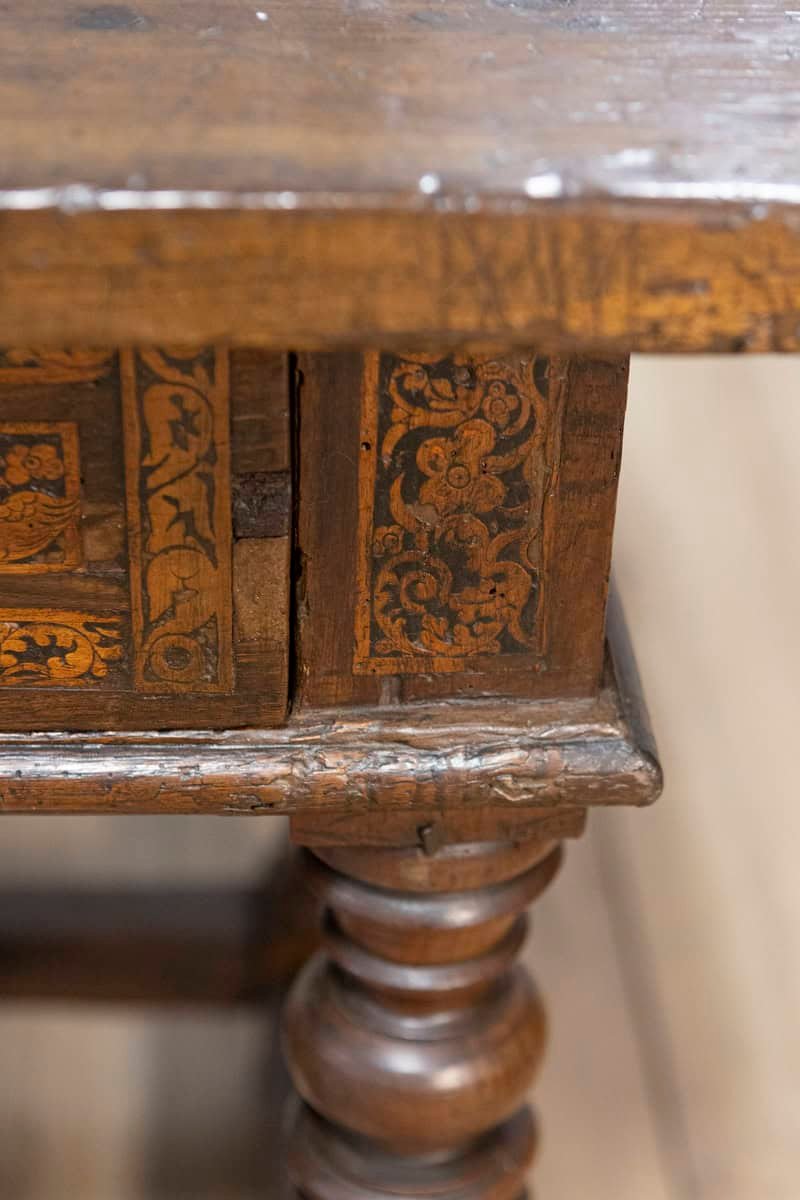 Italian Baroque Period Walnut and Ash 1690s Refectory Table with Turned Legs - JAA