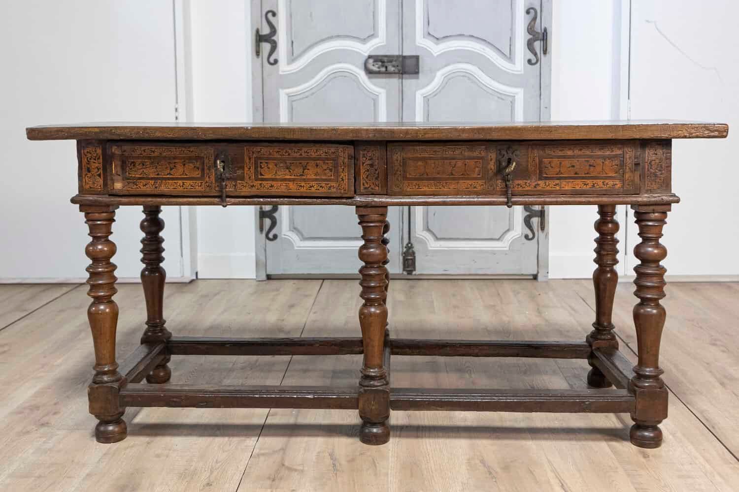 Italian Baroque Period Walnut and Ash 1690s Refectory Table with Turned Legs - JAA