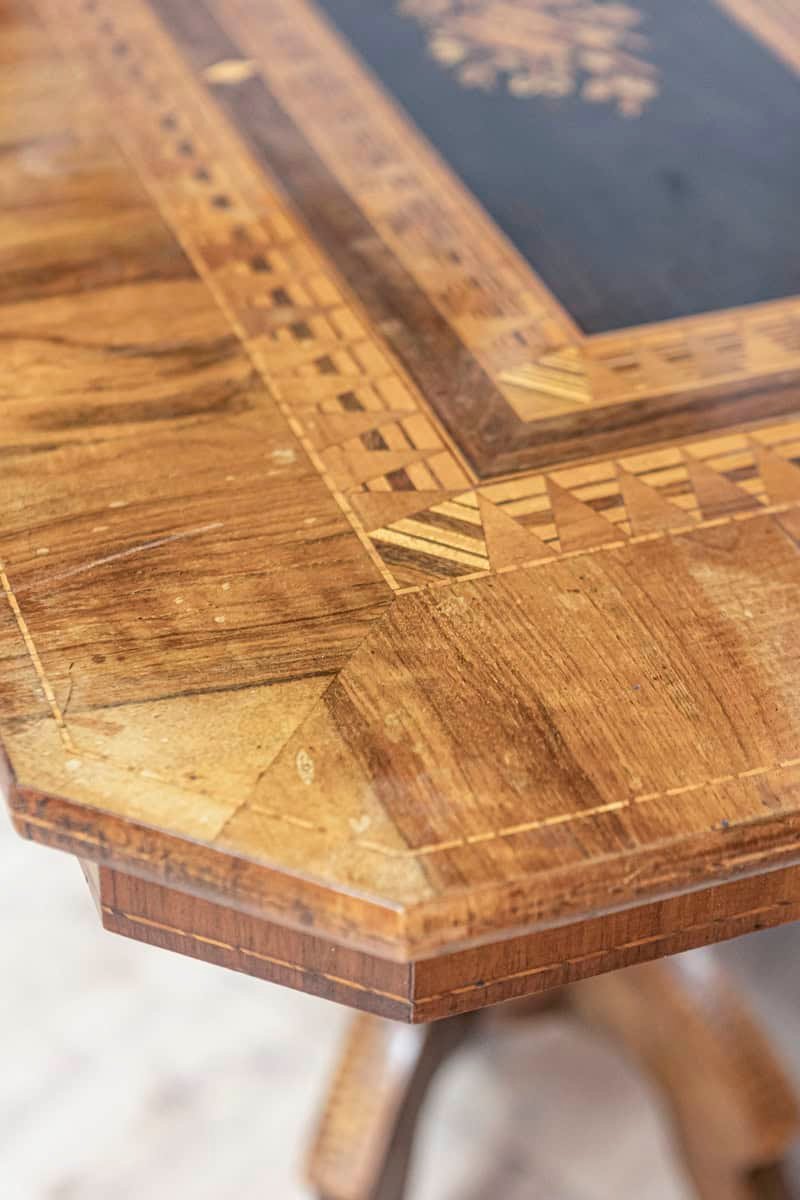 Italian 19th Century Walnut and Mahogany Center Table with Floral Marquetry - JAA