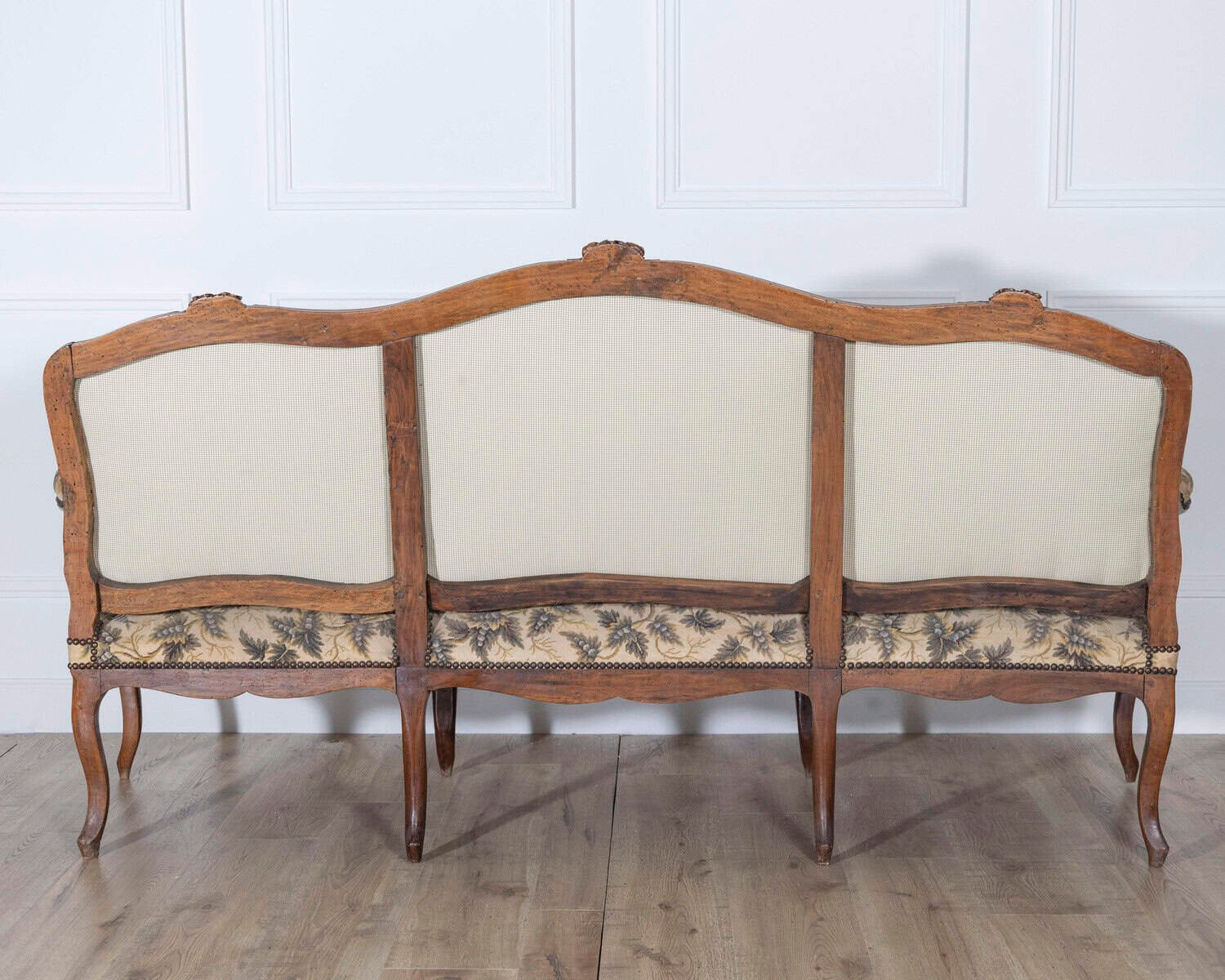 18th Century Louis XV Period Walnut Sofa with Floral Carvings and Tapestry Upholstery - JAA