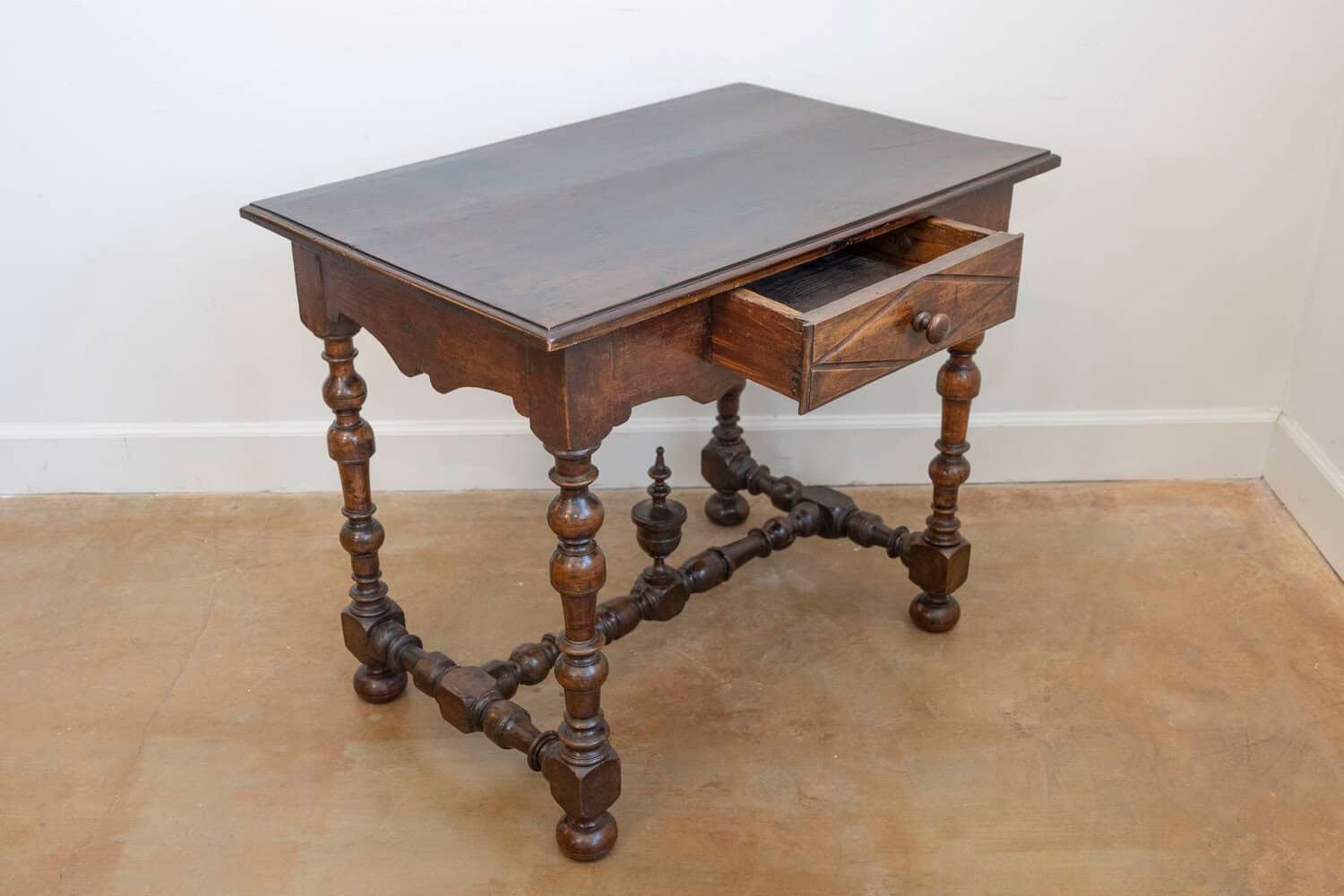 French Louis XIII Period Walnut Side Table with Baluster Legs and Carved Finial - JAA