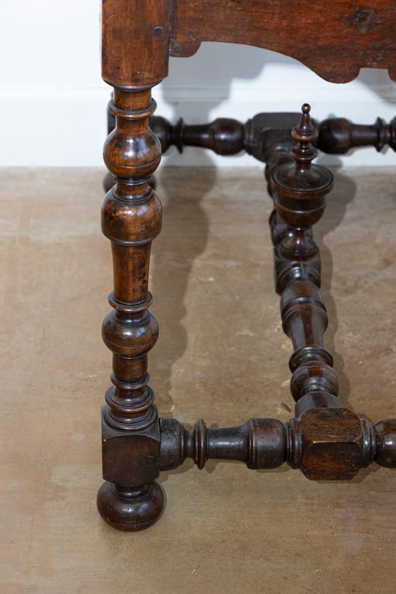French Louis XIII Period Walnut Side Table with Baluster Legs and Carved Finial - JAA