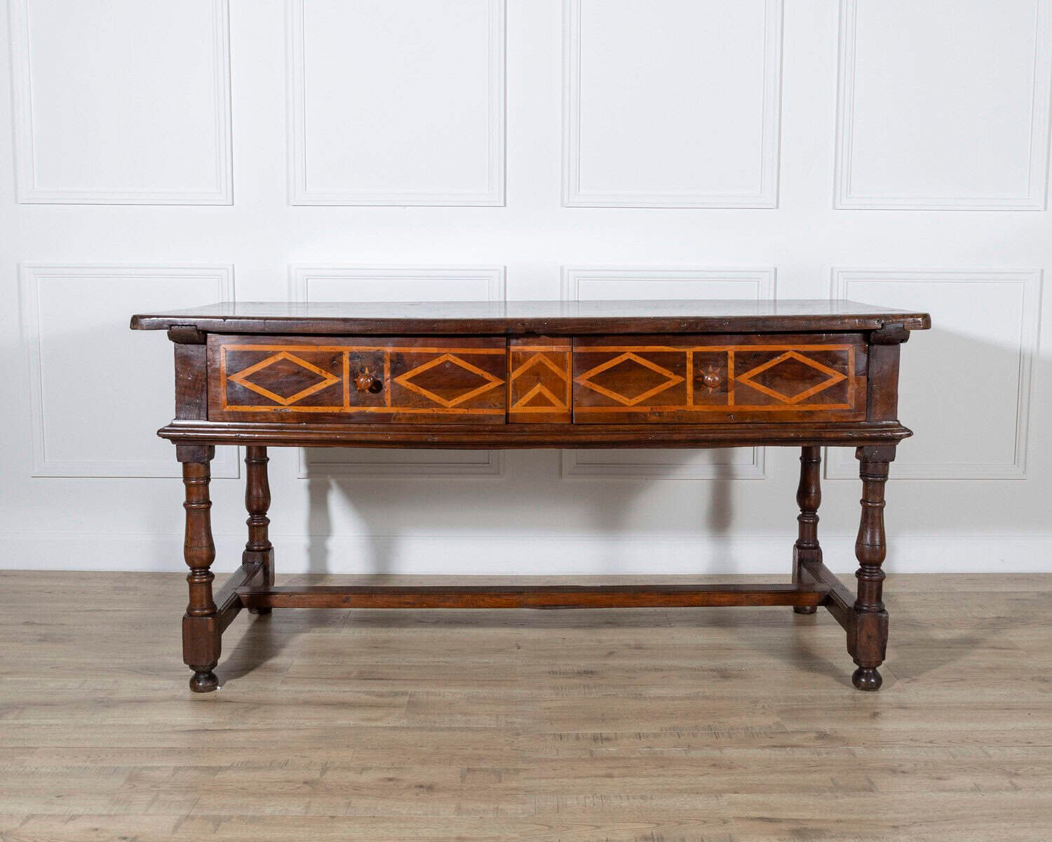17th-Century Italian Fratino Table in Walnut with Cherry Inlay - JAA