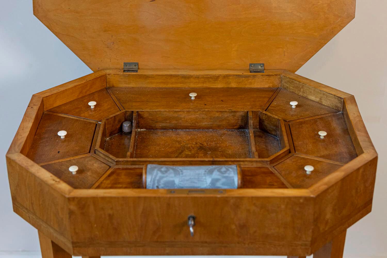 English Turn of the Century 1900s Octagonal Top Birchwood Work Table - JAA