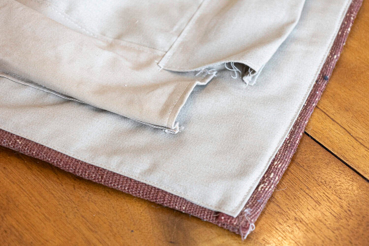 French 19th Century Red and Soft Green Aubusson Tapestry with Floral Décor - JAA