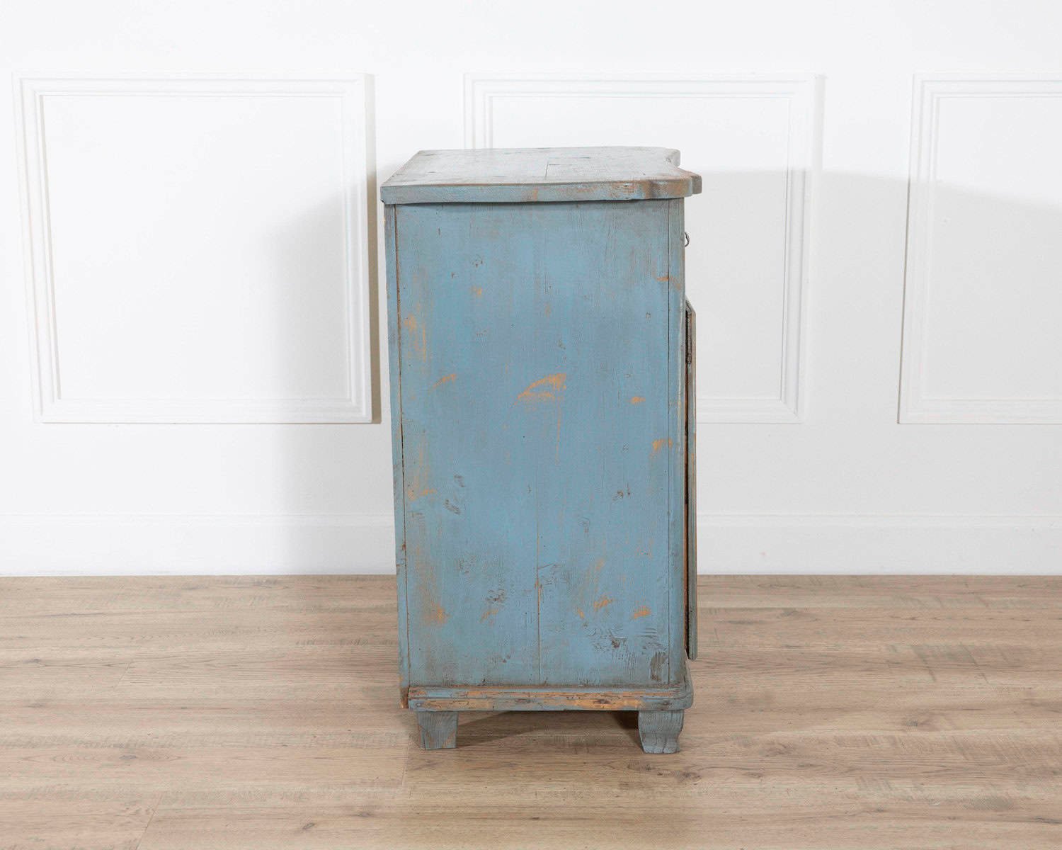 Alpine Blue-Painted Fir Wood Cabinet from Cortina d’Ampezzo, Late 18th Century - JAA