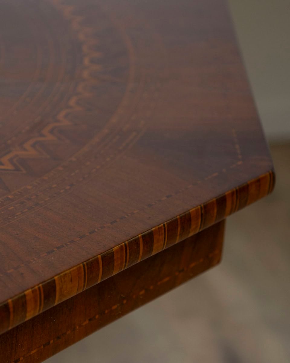 Sorrento Octagonal Inlaid Table, Italy, 19th Century - JAA