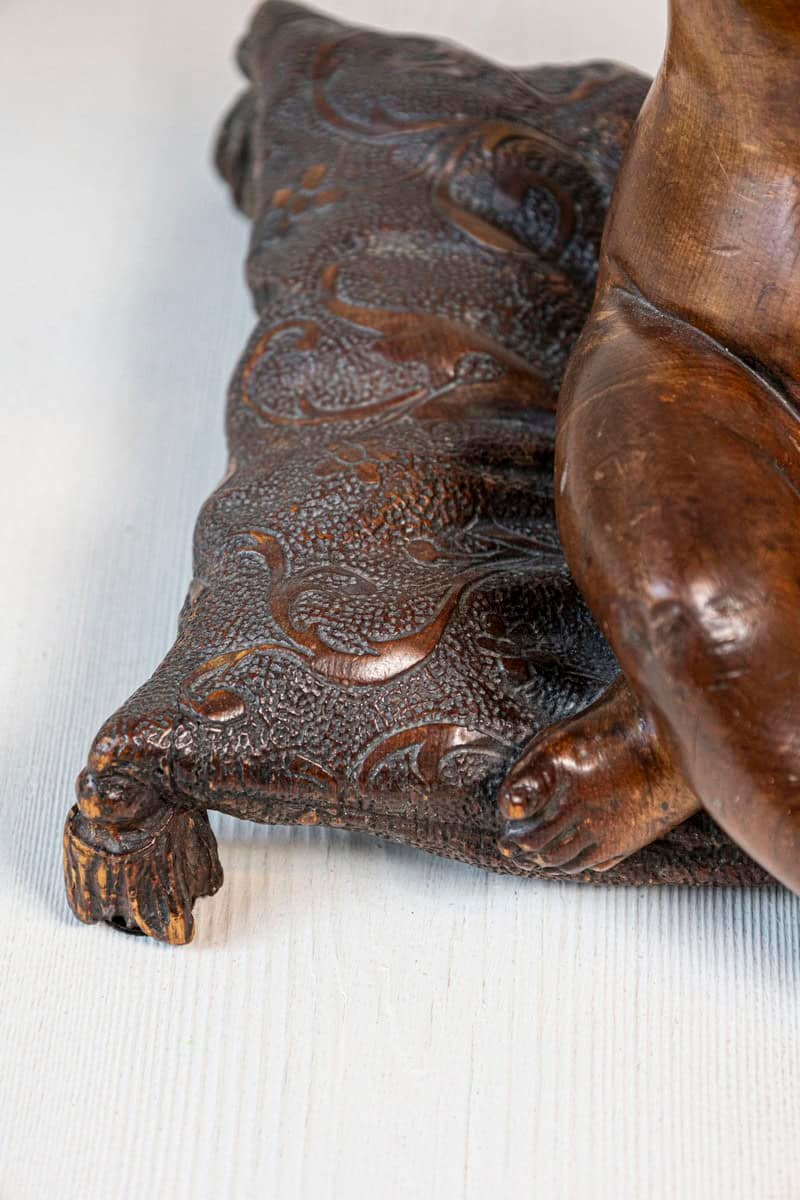 French 1780s Baroque Style Walnut Sculpture of a Putto Sitting on a Pillow - JAA