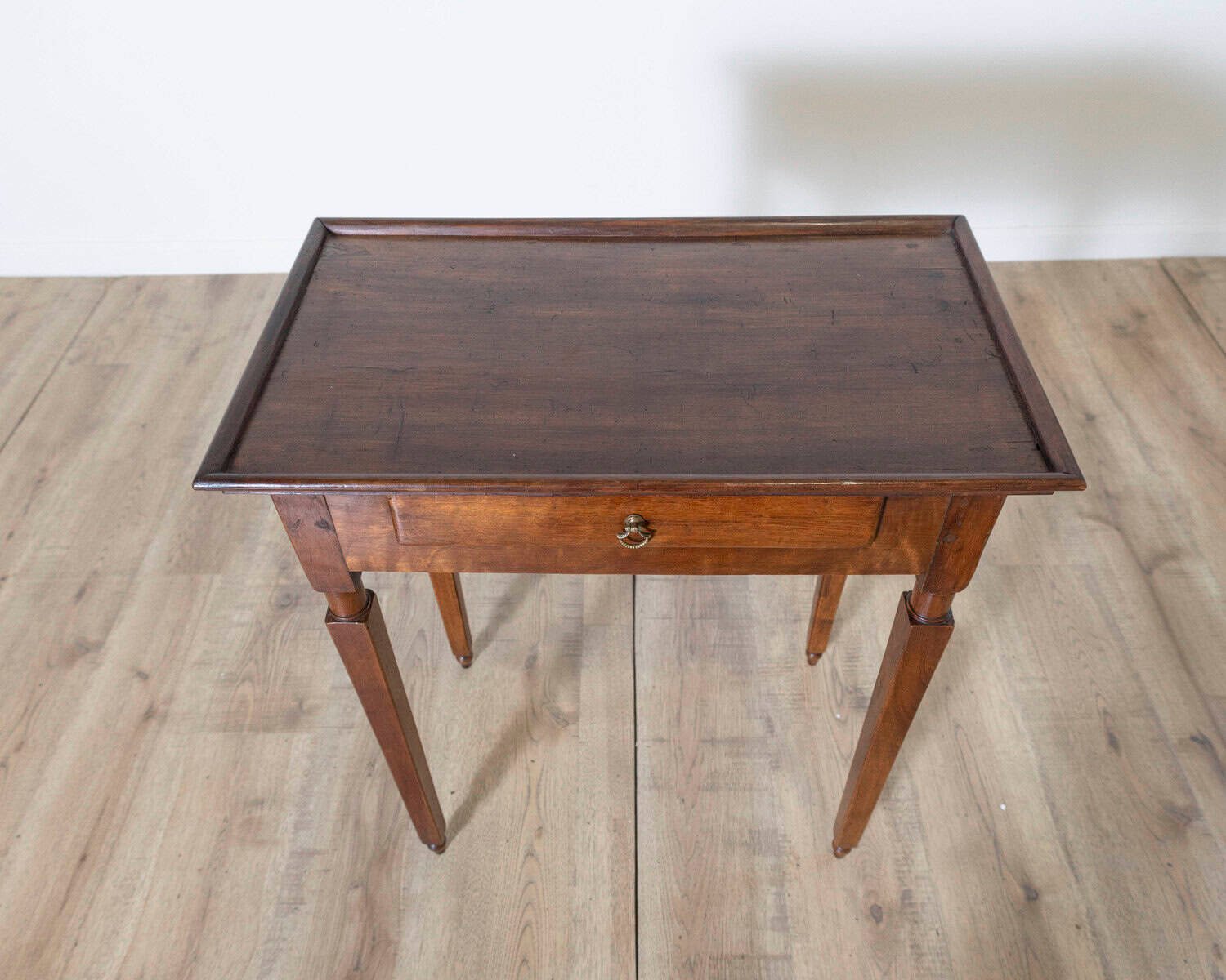 On Hold - Italian Louis XVI Walnut Side Table with Gallery Top, Tuscany, 18th Century - JAA