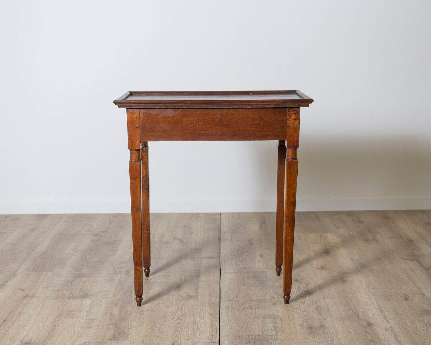 On Hold - Italian Louis XVI Walnut Side Table with Gallery Top, Tuscany, 18th Century - JAA