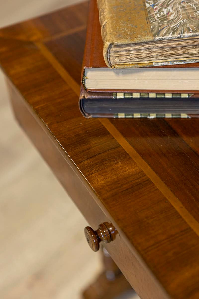 Italian 19th Century Walnut Side Table with Inlaid Banding and Turned Legs - JAA