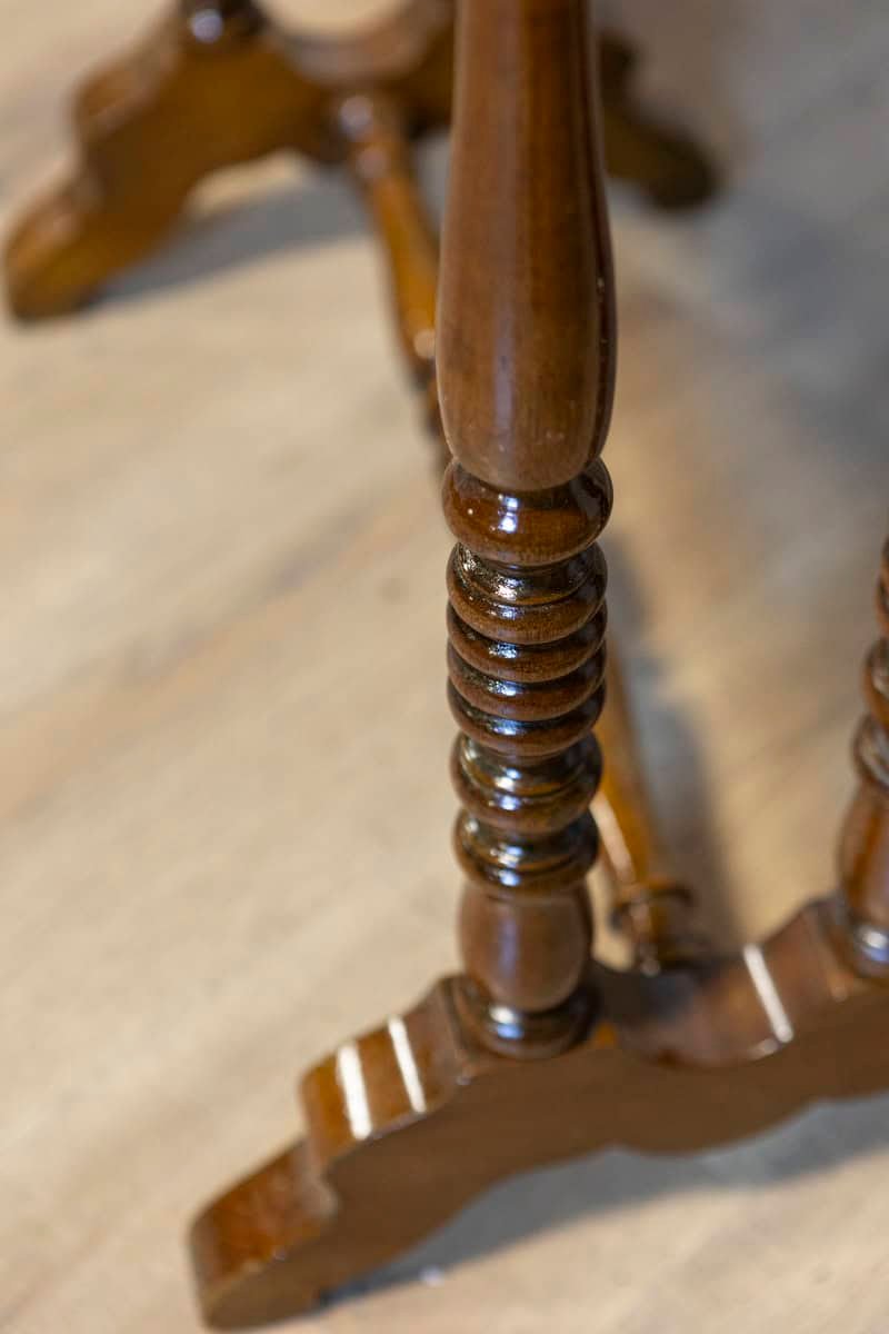 Italian 19th Century Walnut Side Table with Inlaid Banding and Turned Legs - JAA