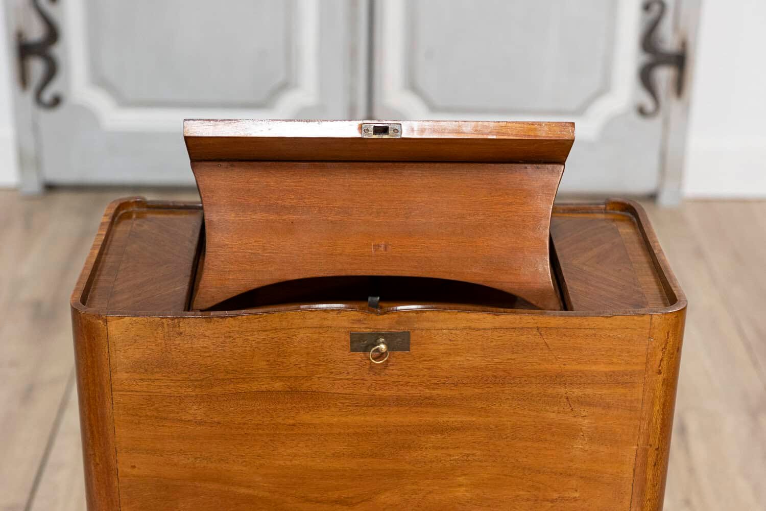 20th Century French Writing Table - JAA