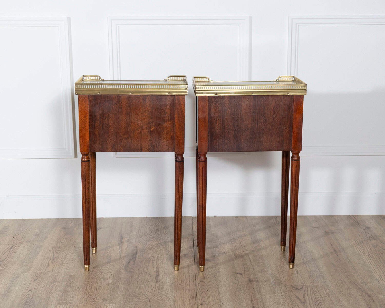 Pair of Louis XVI-Style Mahogany Bedside Tables with Marble Tops - JAA