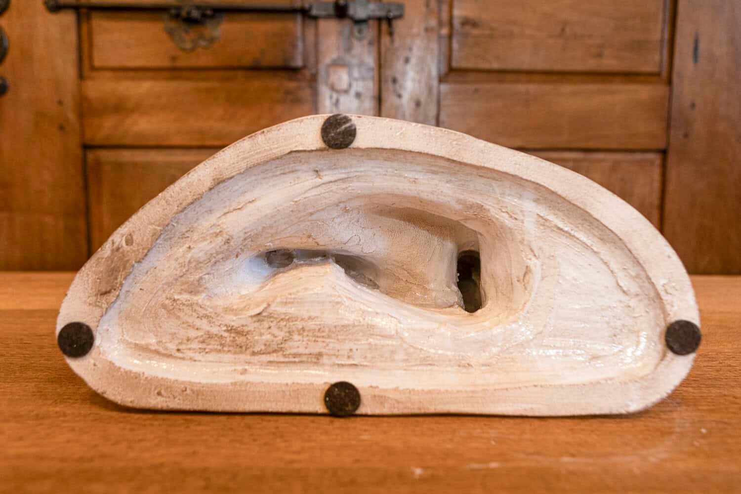 Italian 20th Century Ceramic Sculpture of Diana - JAA