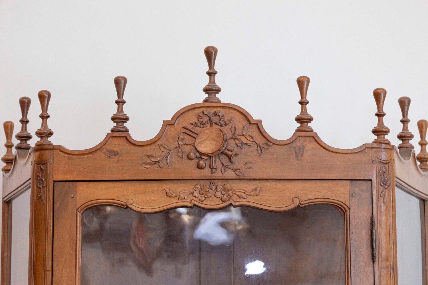French 19th Century Louis XV Style Walnut Display Cabinet with Carved Musical Instruments - JAA