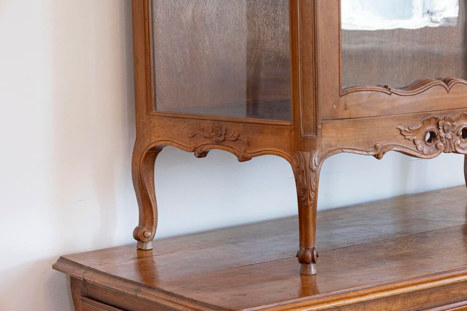 French 19th Century Louis XV Style Walnut Display Cabinet with Carved Musical Instruments - JAA