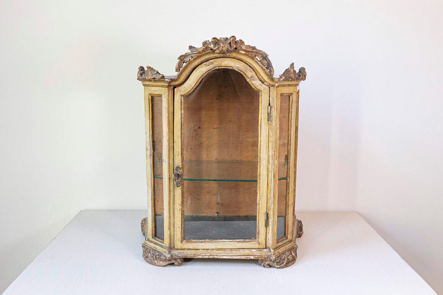 Petite 18th Century Venetian Painted Wood Rococo Vitrine with Carved Crest - JAA