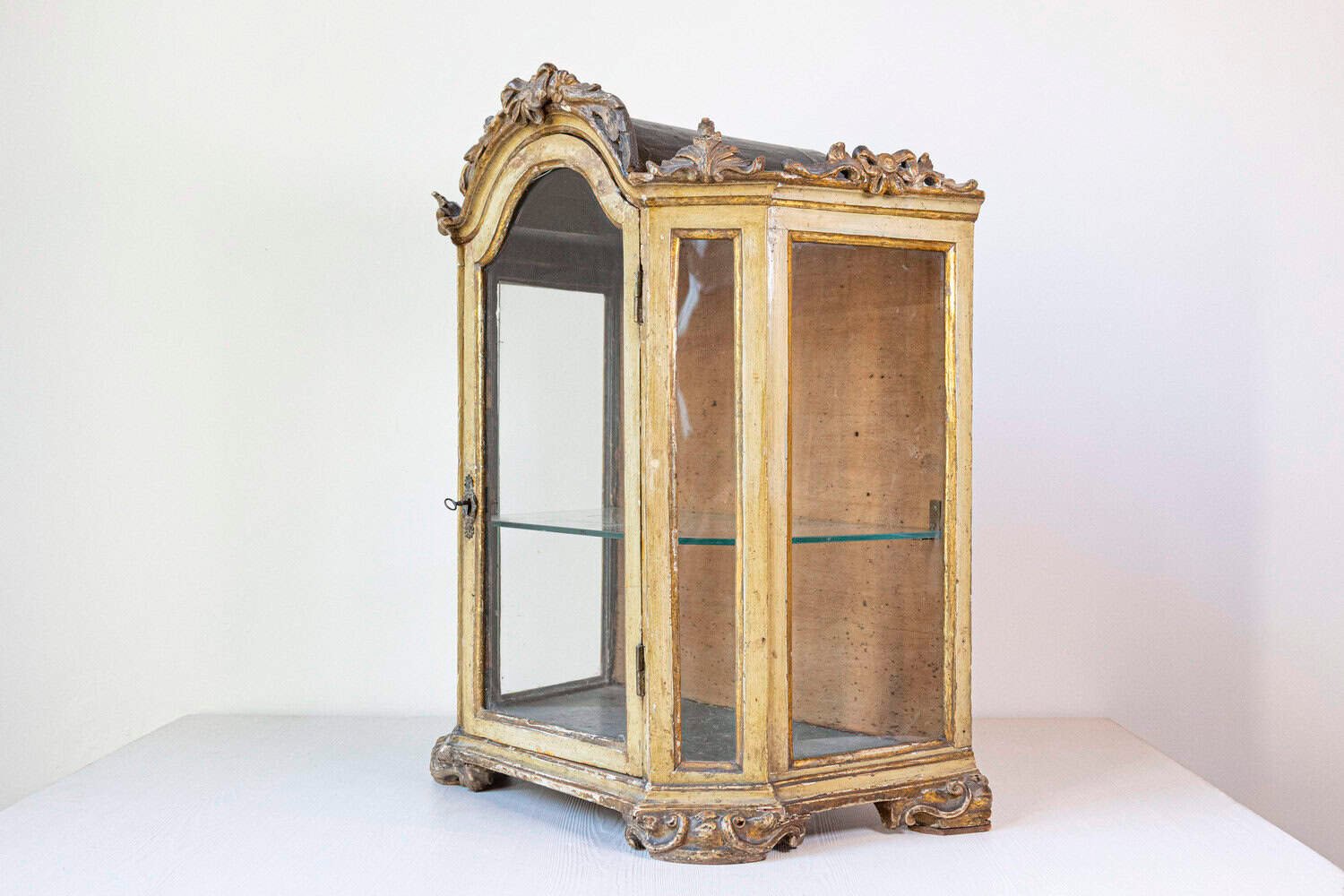 Petite 18th Century Venetian Painted Wood Rococo Vitrine with Carved Crest - JAA