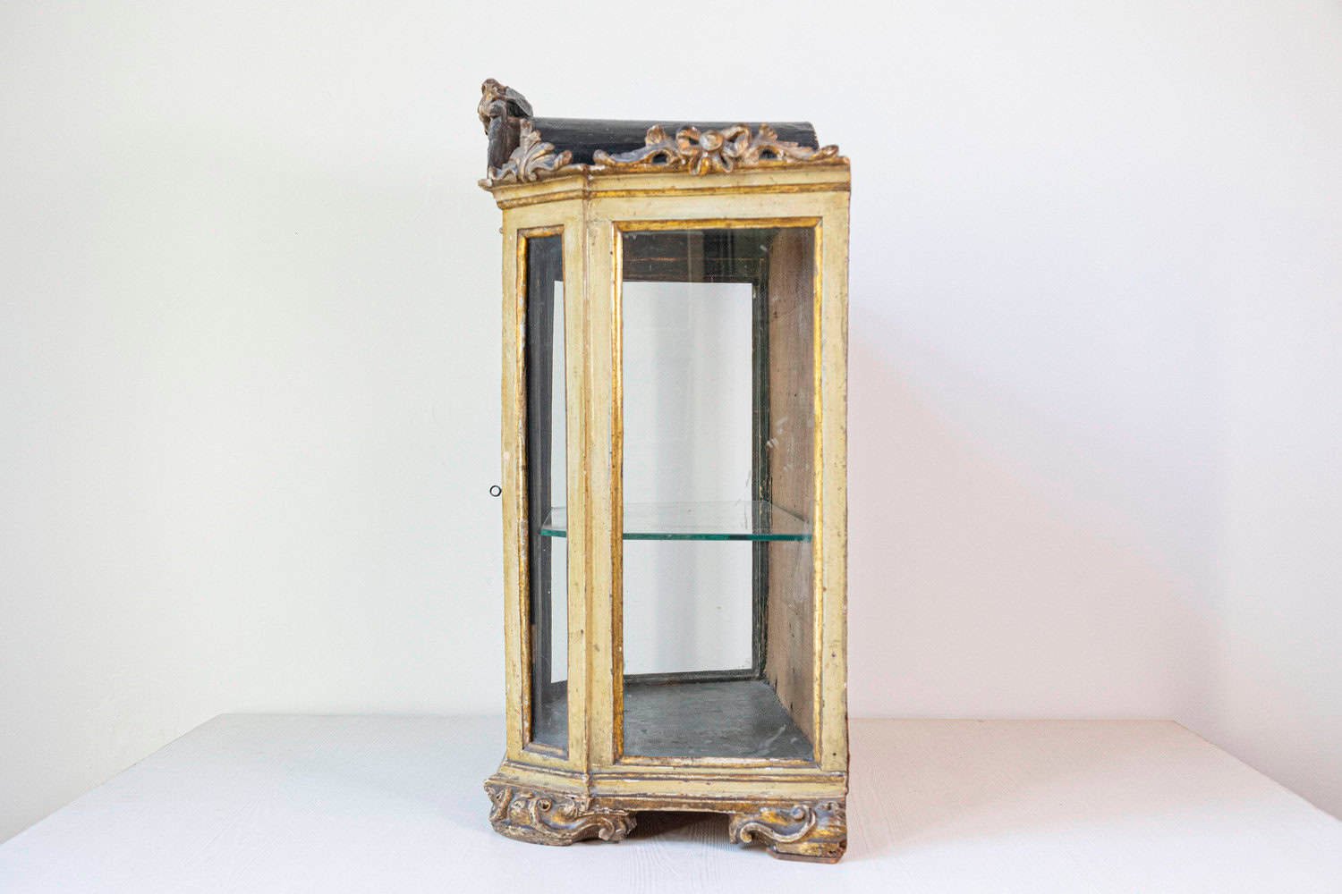 Petite 18th Century Venetian Painted Wood Rococo Vitrine with Carved Crest - JAA