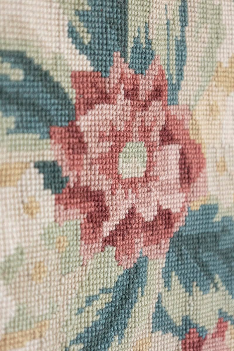 French 19th Century Aubusson Wall Tapestry with Pink and Cream Floral Décor - JAA