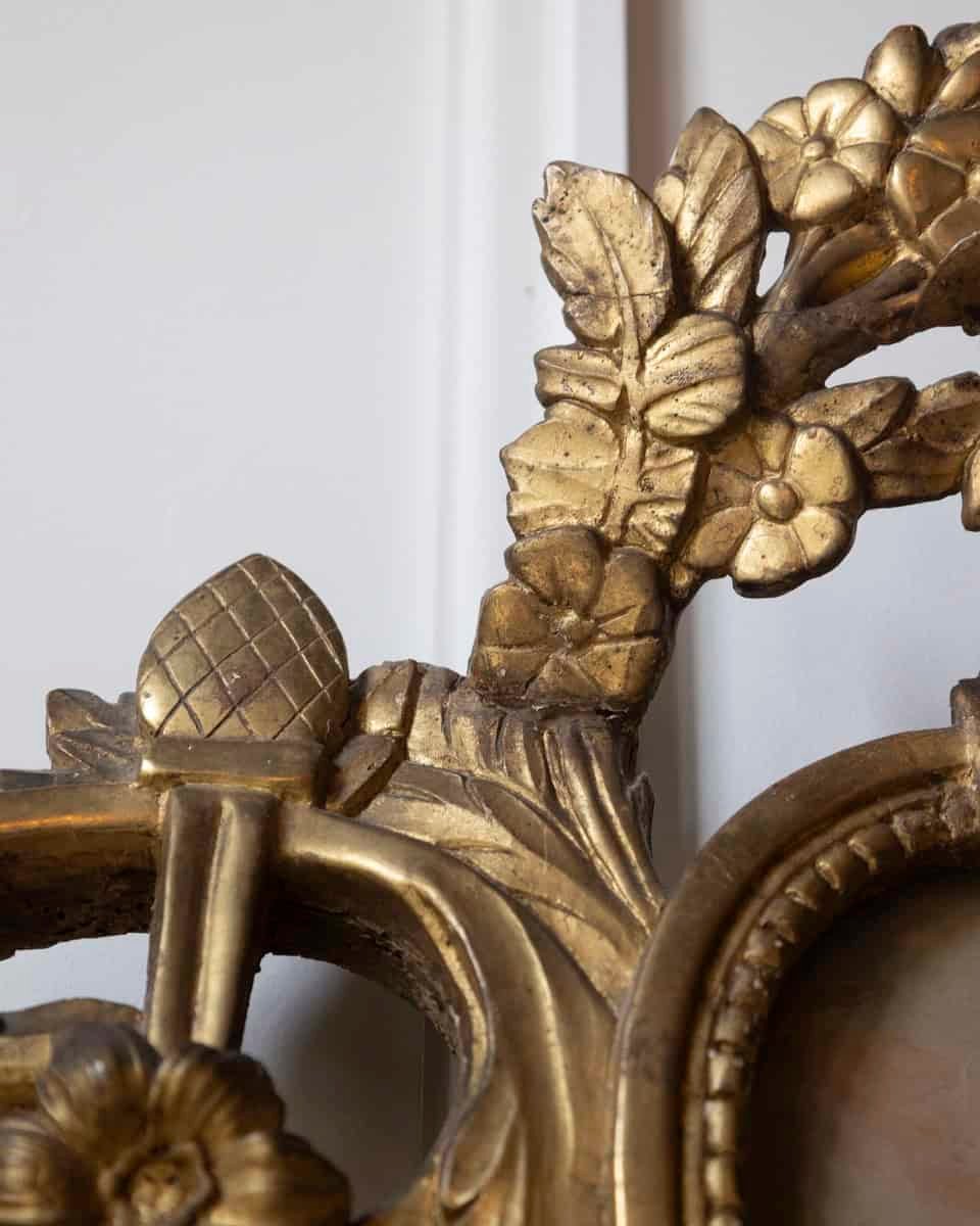 French 18th Century Louis XVI Giltwood Mirror with Cherub Medallion - JAA