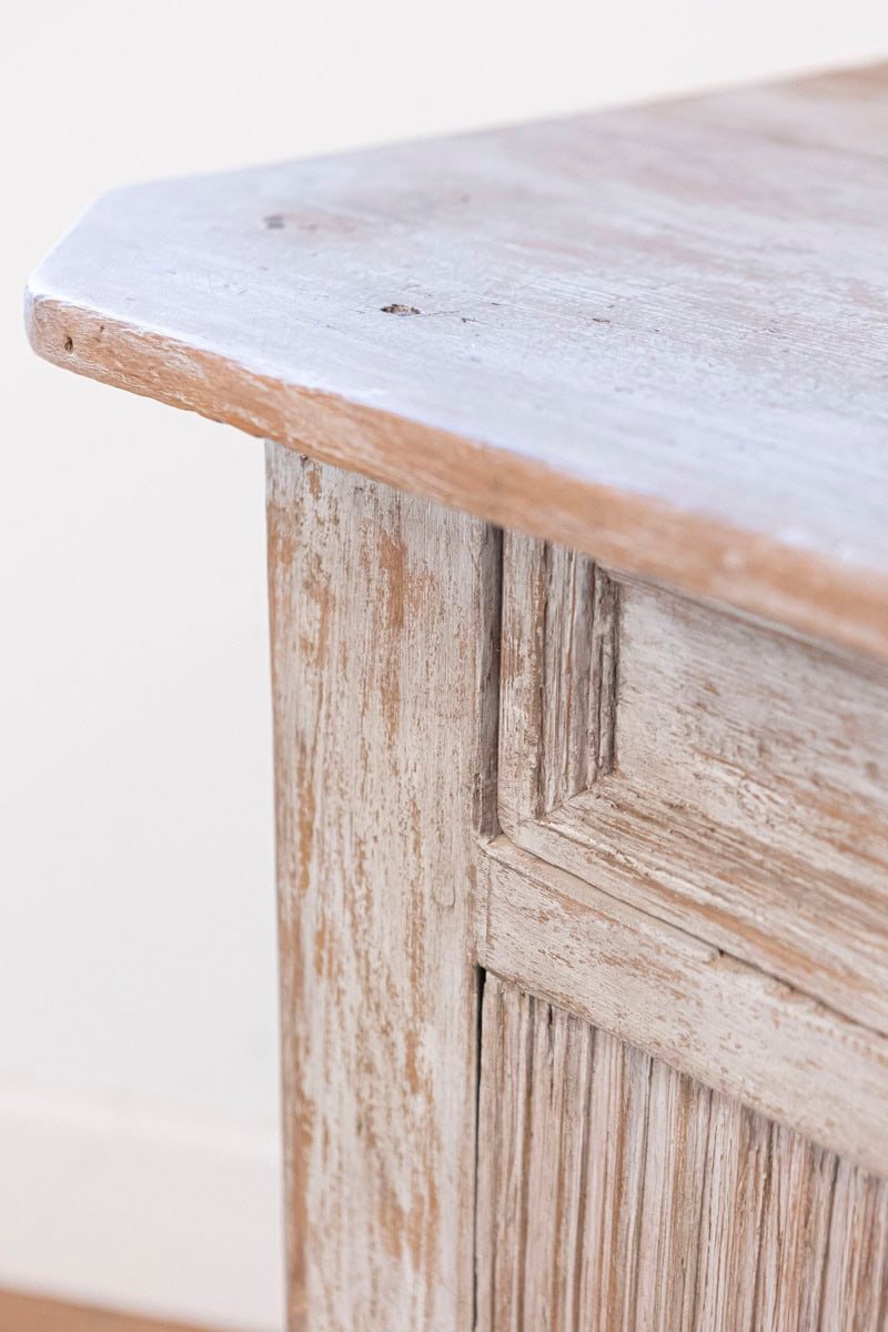 Small Swedish Transitional 1790s Painted Sideboard with Drawer and Double Doors - JAA