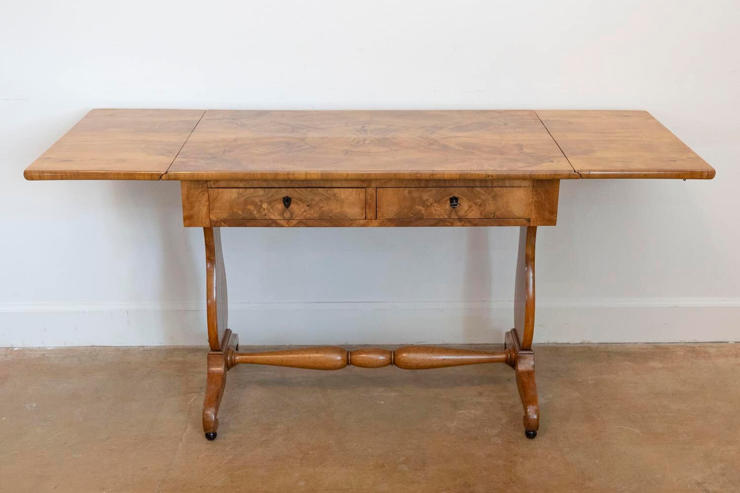 Swedish Empire Revival 1870s Birch Sofa Table with Drop Leaves and Carved Legs - JAA