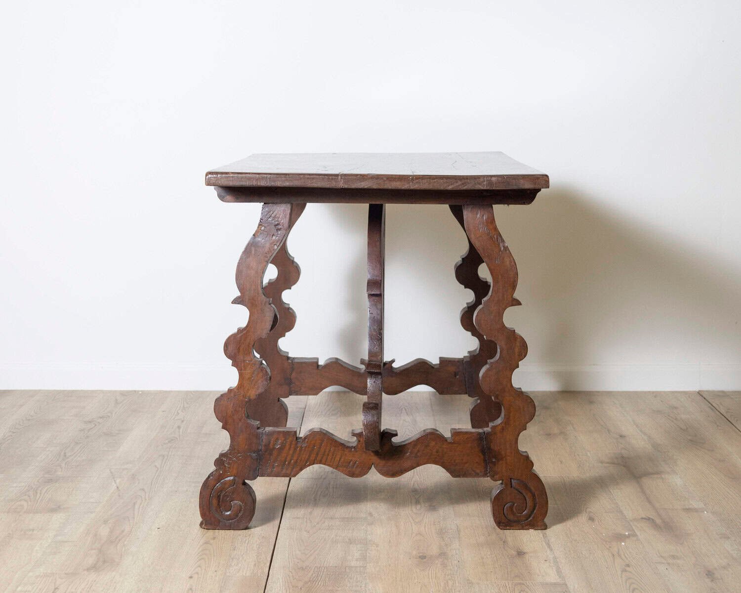 Table With Lyre Legs In Solid Walnut - JAA