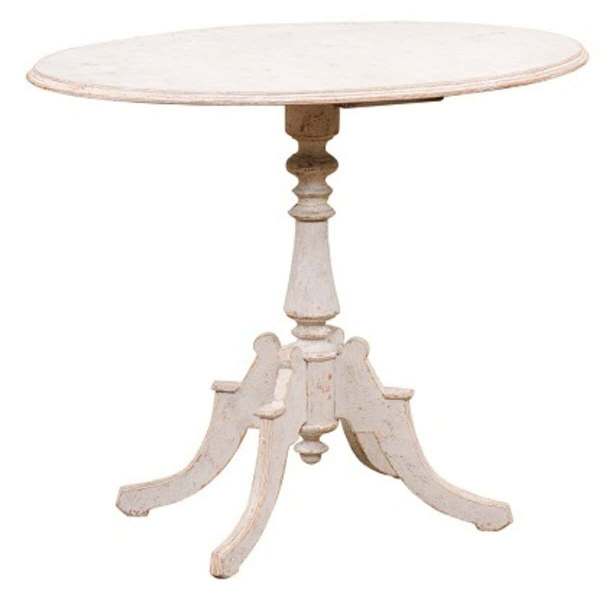 Swedish 1880s Painted Wood Guéridon Table with Oval Top and Pedestal Base