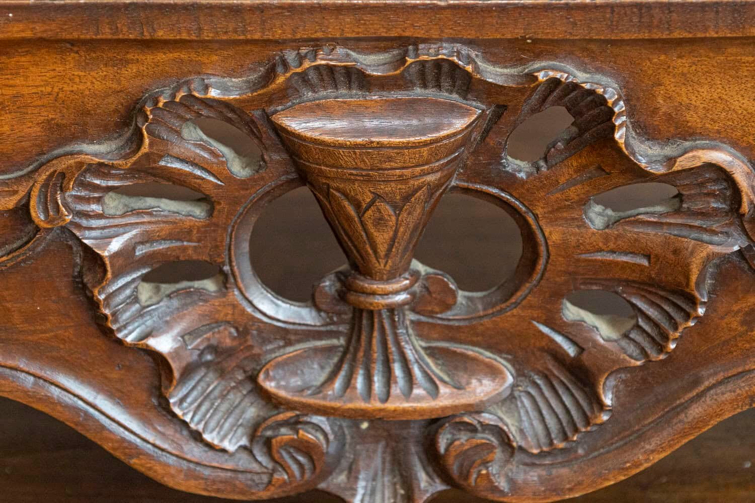 French Louis XV 18th Century Walnut Vitrine Display Cabinet with Glass Door - JAA