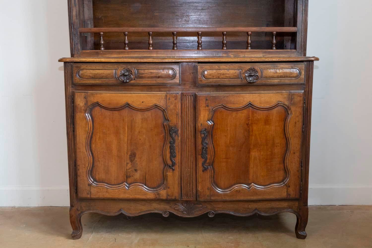 French 1790s Louis XV Style Cherry Vaisselier with Baluster Adorned Shelves - JAA