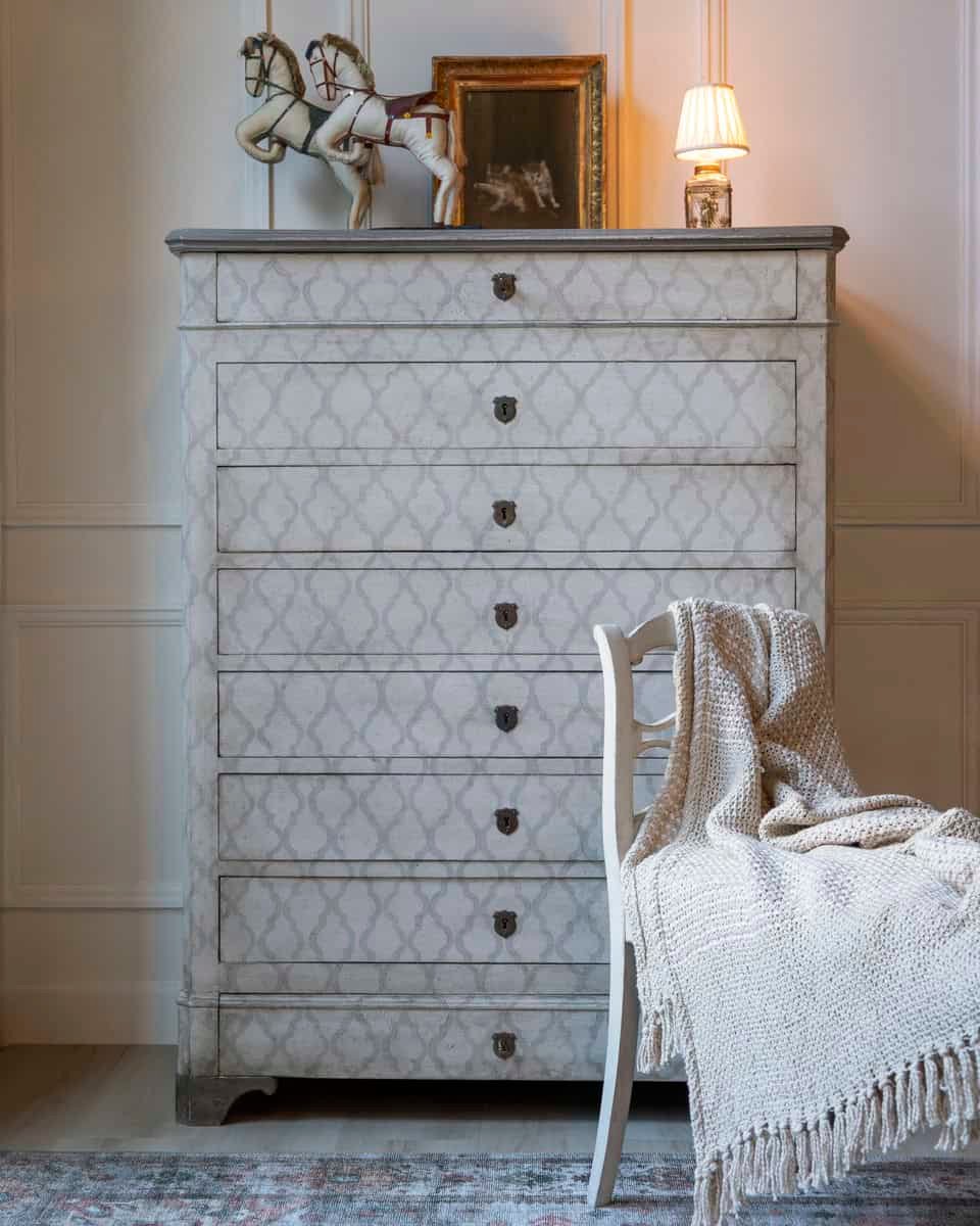 Chest Of Drawers Lacquered 19th Century With 8 Drawers - JAA