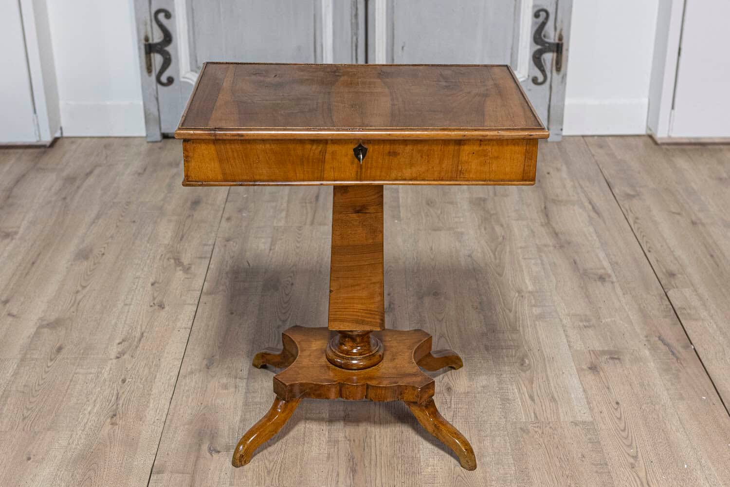 Italian 19th Century Walnut Pedestal Table with Quadripod Base and Single Drawer - JAA