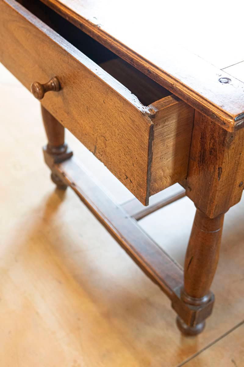Late 18th Century French Walnut and Acacia Wood Sofa Table with Turned Legs - JAA