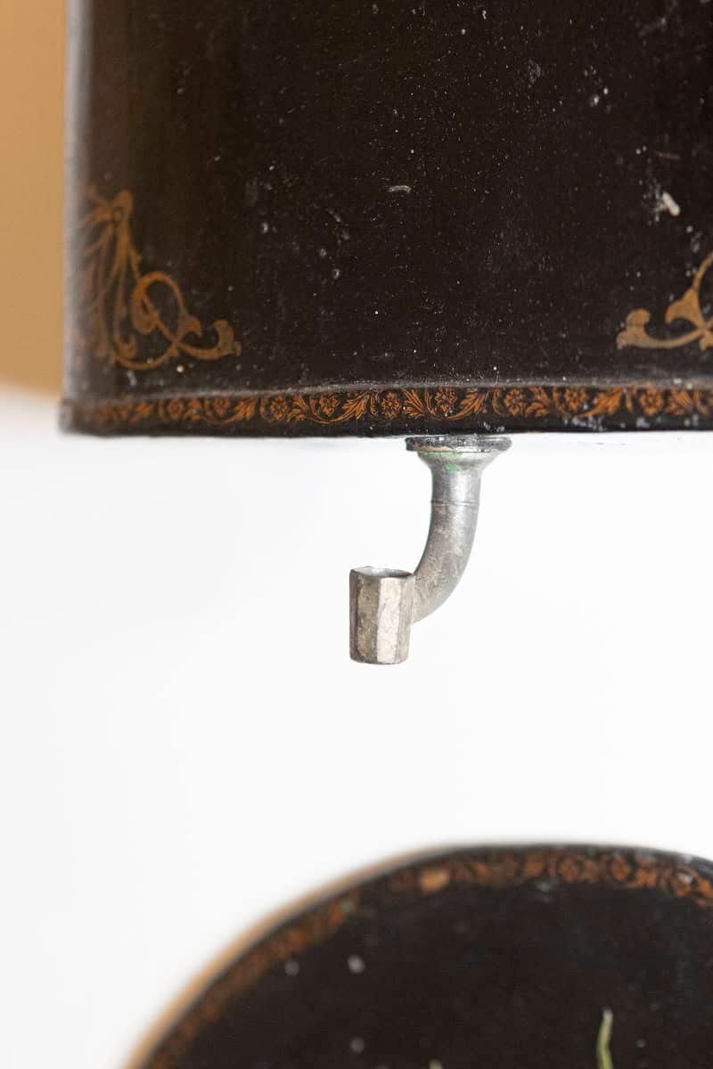 French Period Napoleon III Black Painted Tôle Lavabo with Floral Décor, 1870s - JAA