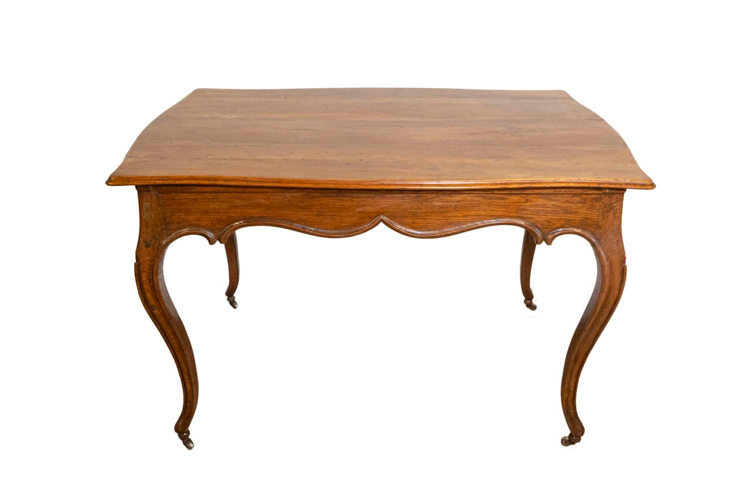 Italian Rococo Early 19th Century Table with Carved Apron and Cabriole Legs - JAA