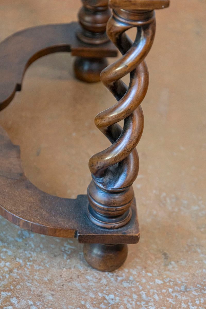 English Queen Anne Style 1910 Burl Walnut Coffee Table with Bookmatched Tray Top - JAA