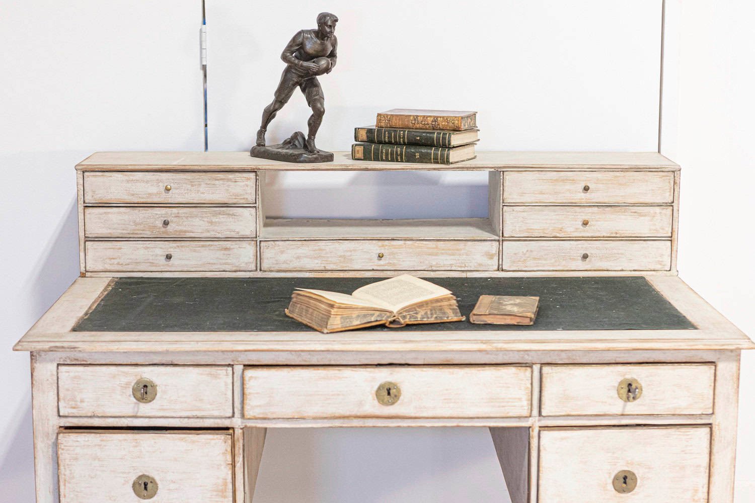 18th Century Swedish Gustavian Writing Desk Circa 1790 - JAA