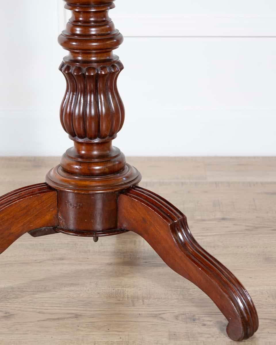 19th Century Round Mahogany Tilt-Top Pedestal Table - JAA