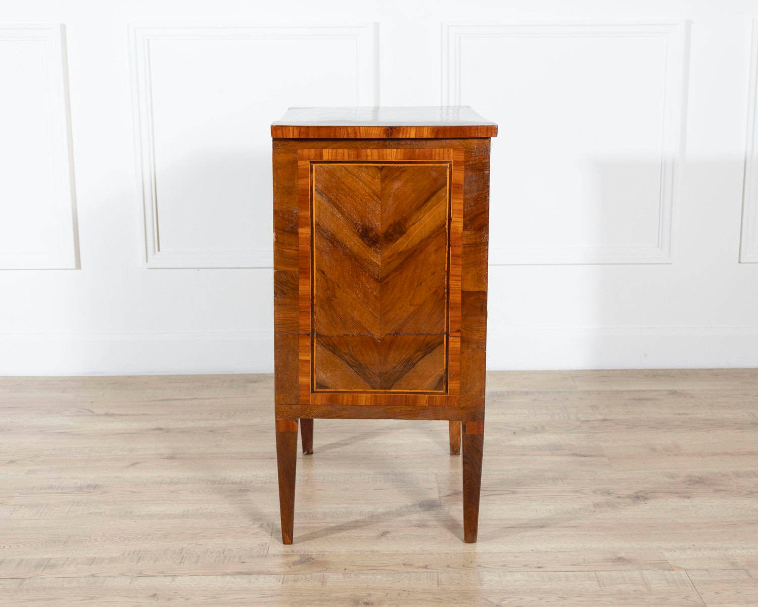 Antique Louis XVI Cabinet Bedside Table In Walnut And Marquetry – Italy 19th - JAA