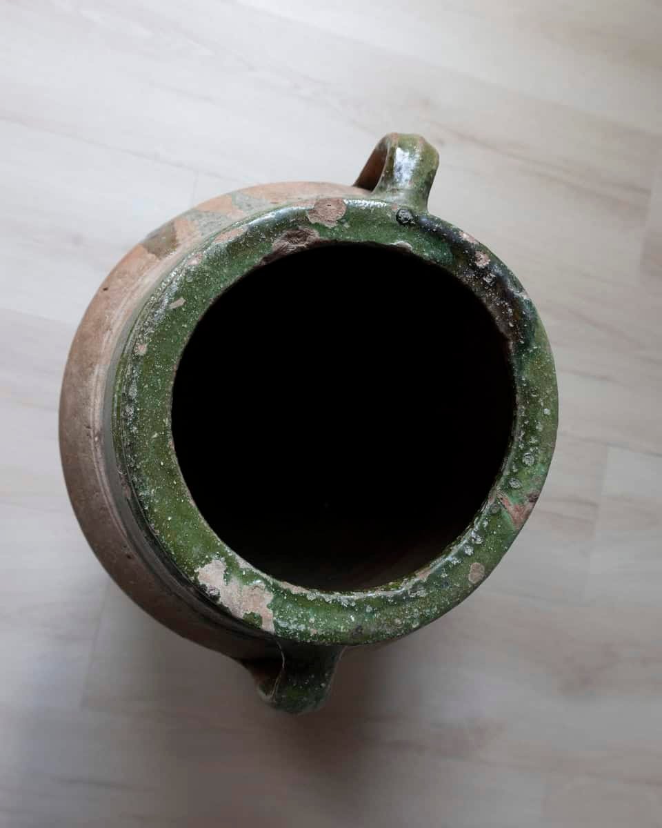 Mediterranean 19th Century Terracotta Jar with Green Glazed Rim - JAA