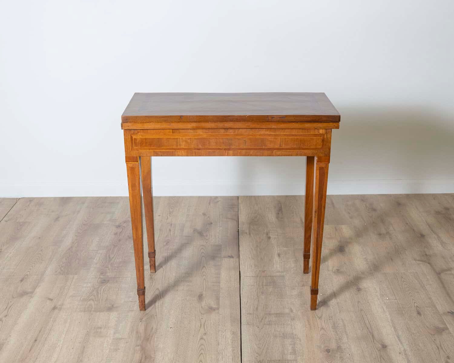 Walnut Veneer And Inlaid Table Game Table, End Of The 18th Century - JAA