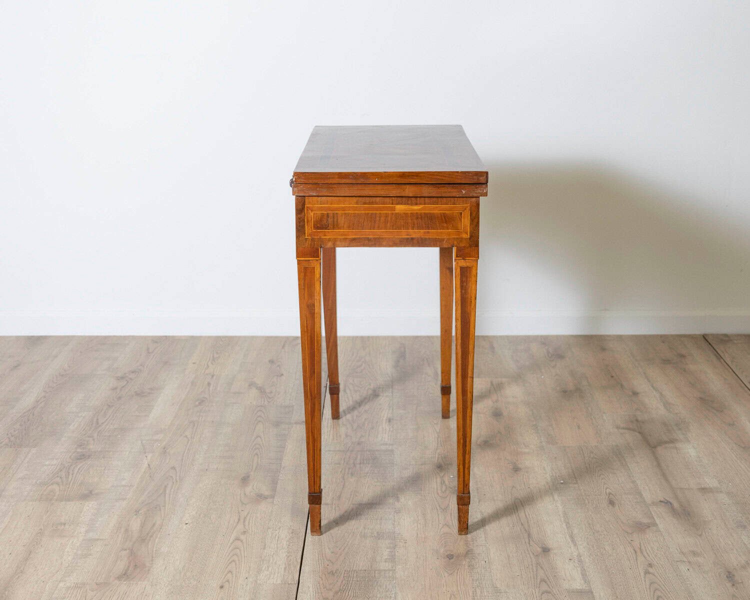 Walnut Veneer And Inlaid Table Game Table, End Of The 18th Century - JAA